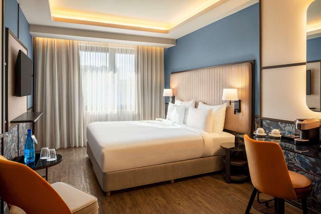 Hotel Key Hotel, Trademark Collection By Wyndham 5*
